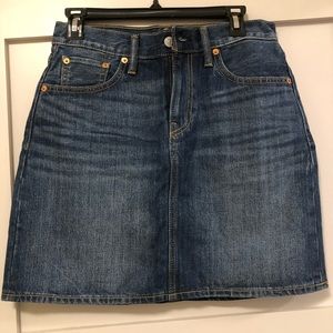 Denim skirt